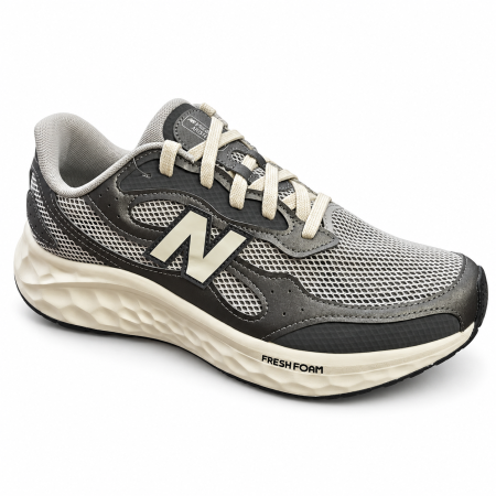 حذاء رجالي New Balance MARISTG4 رمادي – عرض واسع 2E